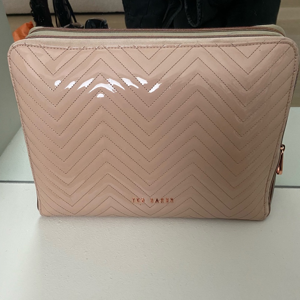 Ted baker computer case - Picture 2 of 6